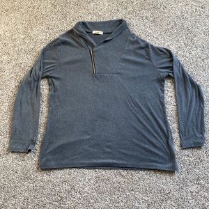 Cyanstyle size XL shirt cute comfortable and fashionable.  Some slight pilling